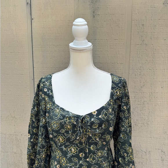 J. Crew Green Floral Boho Mini Dress w Sweetheart Neckline - Picture 4 of 10